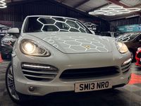 Usado Porsche Cayenne 245 HP (180 kW) 2013 Branco SUV