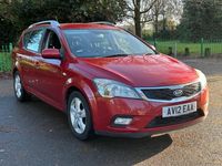 Używany Kia Ceed 2012 Czerwony Hatchback