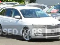 Used Skoda Rapid SE 2015 White Hatchback