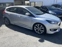 Used Ford Focus ST-Line 125 HP (91 kW) 2017 Silver Hatchback