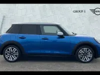Used Mini Cooper Classic 150 kW (204 HP) 2026 Blue Hatchback