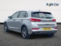 Used Hyundai i30 SE 120 HP (88 kW) 2023 Silver Hatchback