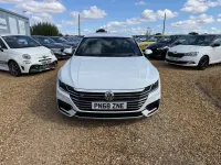 Used VW Arteon R-line 190 HP (139 kW) 2018 White Hatchback