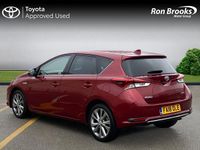 Used Toyota Auris Hybrid 2018 Red Hatchback