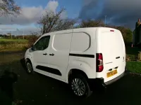 Second-hand Peugeot Partner 2020 Alb Monovolum
