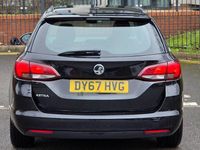 Second-hand Vauxhall Astra Design Edition 2017 Negru Break
