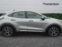 Usado Ford Puma Titanium 125 HP (91 kW) 2023 Prateado SUV