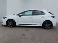 Used Toyota Corolla Design 122 HP (89 kW) 2022 White Hatchback