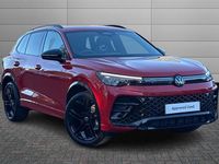 New VW Tiguan R-line 150 HP (110 kW) 2025 Persimmon red SUV