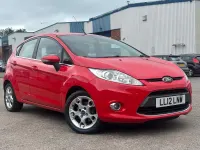 Used Ford Fiesta Zetec 82 HP (60 kW) 2012 Red Hatchback