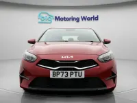 Używany Kia Ceed 2024 Czerwony Hatchback
