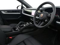 Used Porsche Cayenne 464 HP (341 kW) 2025 Black SUV