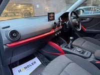 Begagnad Audi Q2 Sport 150 HK (110 kW) 2018 Svart SUV