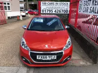Used Peugeot 208 Allure 100 HP (73 kW) 2017 Orange Hatchback
