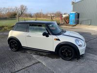 Used Mini Cooper D Hatch 2010 White Hatchback