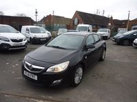 Used Vauxhall Astra Excite 115 HP (84 kW) 2011 Black Hatchback