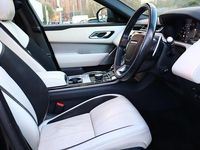 Used Land Rover Range Rover Velar SE Dynamic 180 HP (132 kW) 2018 Black SUV
