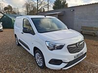 Used Vauxhall Combo Sportive 100 HP (73 kW) 2020 White Van