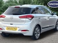Used Hyundai i20 Premium 120 HP (88 kW) 2016 Silver Hatchback