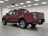 Used Isuzu D-Max 163 HP (119 kW) 2022 Red Pickup