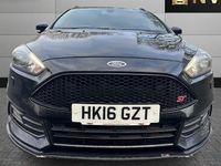 Used Ford Focus ST 185 HP (136 kW) 2016 Black Estate