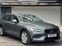 Begagnad Volvo V60 CC Plus 190 HK (139 kW) 2020 Kombi