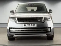 Used Land Rover Range Rover SE 300 HP (220 kW) 2025 Eiger grey SUV