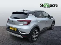 Usado Renault Captur Techno 91 HP (66 kW) 2023 Cinzento SUV