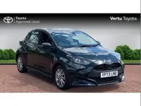 Used Toyota Yaris 113 HP (83 kW) 2023 Black Hatchback