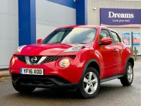 Używany Nissan Juke Visia 110 KM (80 kW) 2016 Czerwony SUV