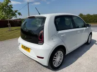 Begagnad VW up! move up! 60 HK (44 kW) 2018 Vit Halvkombi