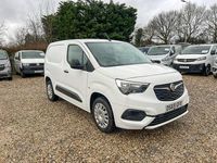 Used Vauxhall Combo Sportive 100 HP (73 kW) 2019 White MPV