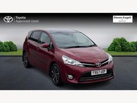 Used Toyota Verso Design 147 HP (108 kW) 2017 Red MPV