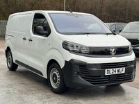 Used Vauxhall Vivaro 120 HP (88 kW) 2024 White MPV