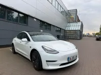 Usado Tesla Model 3 Long Range AWD 77 kW (106 HP) 2020 Branco Sedan