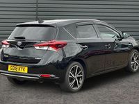 Used Toyota Auris Hybrid Design 136 HP (100 kW) 2019 Hatchback