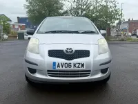 Usado Toyota Yaris T3 2006 Prateado Citadino