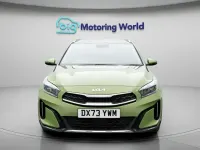 Usado Kia XCeed 141 HP (103 kW) 2023 Verde SUV