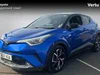 Used Toyota C-HR 122 HP (89 kW) 2017 Nebula blue bitone SUV