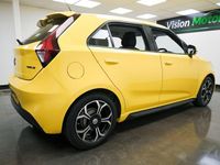 Usado MG MG3 Excite 106 HP (77 kW) 2022 Amarelo Citadino