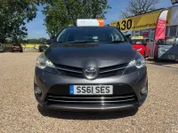 Used Toyota Verso 112 HP (82 kW) 2014 Grey MPV