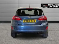 Używany Ford Fiesta Titanium 100 KM (73 kW) 2020 Niebieski Hatchback