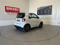Used Smart ForTwo Electric Drive Premium 60 kW (82 HP) 2023 White Coupe