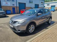 Used Nissan Qashqai Acenta 115 HP (84 kW) 2016 Grey SUV