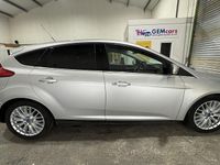 Used Ford Focus Zetec 116 HP (85 kW) 2013 Silver Hatchback