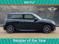 Used Mini Cooper SE Hatch 158 kW (215 HP) 2024 Black Hatchback