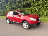 Used Nissan Qashqai Acenta 117 HP (86 kW) 2012 Red SUV