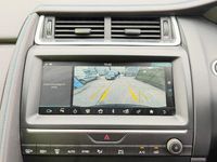 Usado Jaguar E-Pace R-Dynamic 150 HP (110 kW) 2019 Preto SUV