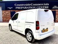 Used Peugeot Partner 100 HP (73 kW) 2020 White MPV