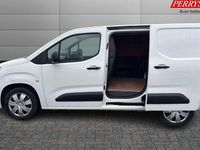Used Vauxhall Combo Sportive 101 HP (74 kW) 2021 Van
